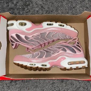 Women’s Air Max Plus Size 10.5